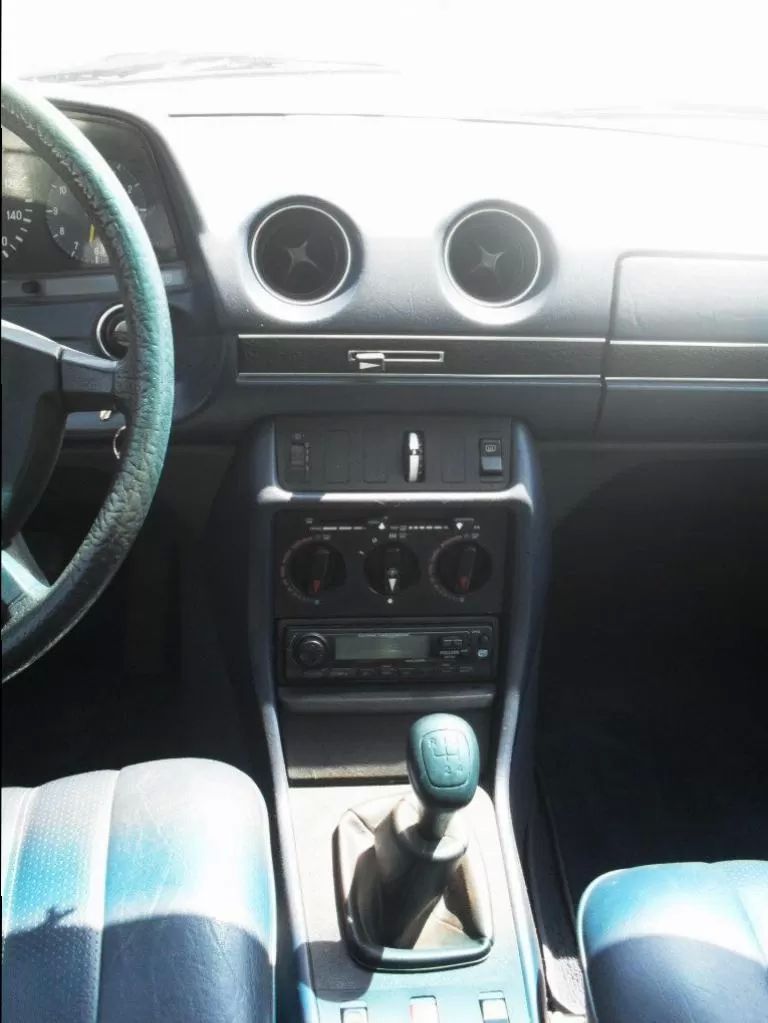 mercedes-benz-200-1981-diesel-1988cc