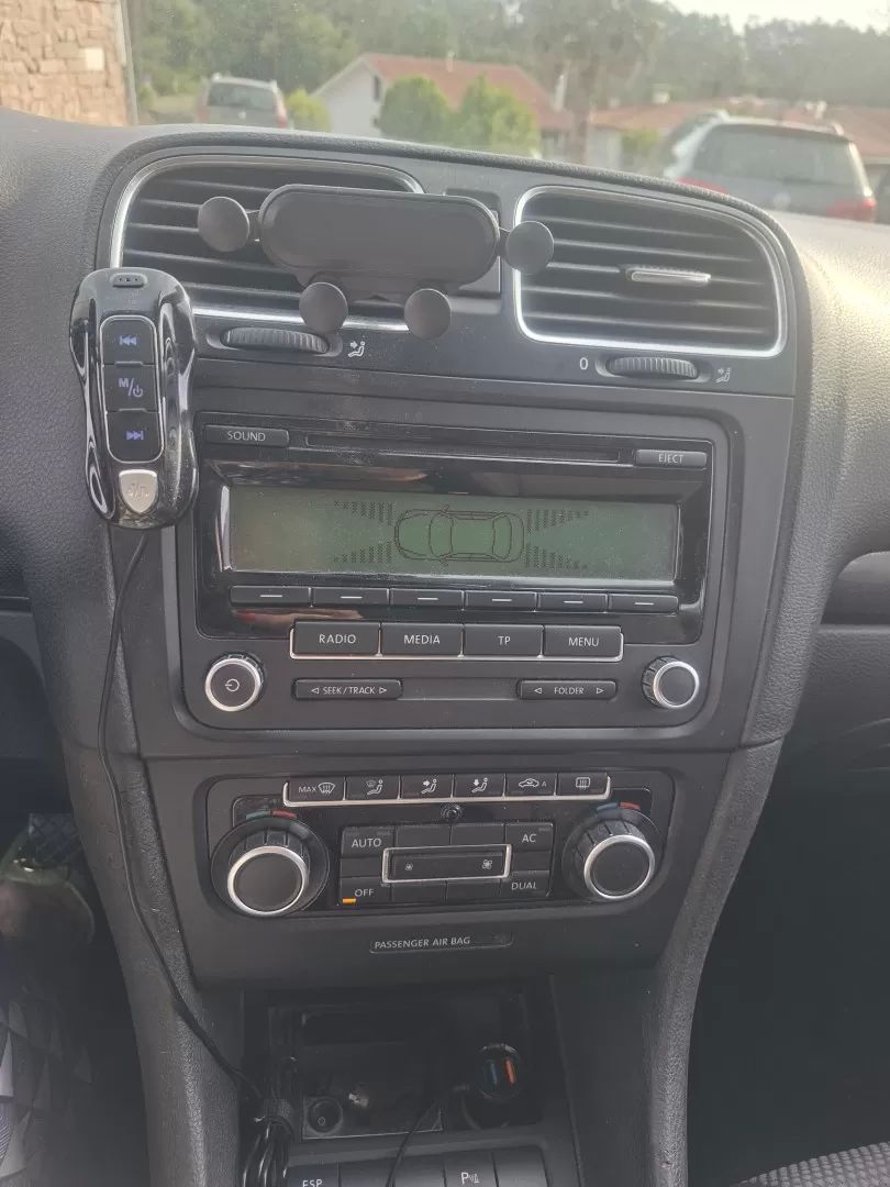 volkswagen-golf-variant-2009-diesel-1598cc