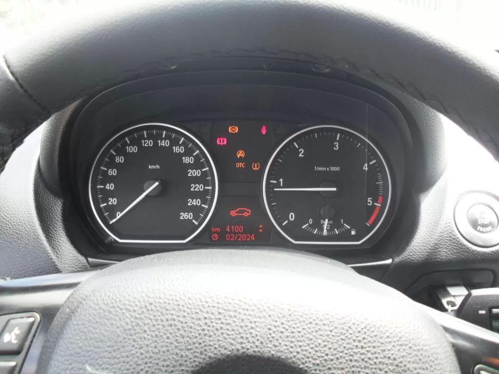 bmw-serie-1-2009-diesel-1995cc