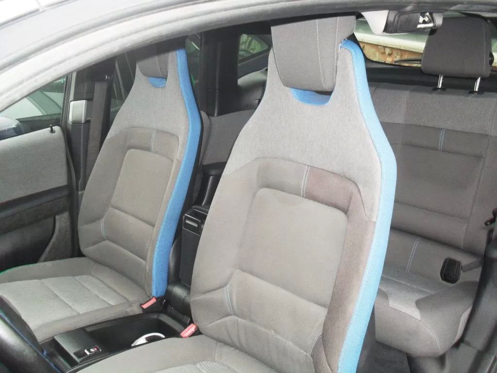 bmw-i3-2018-eletrico-200cc
