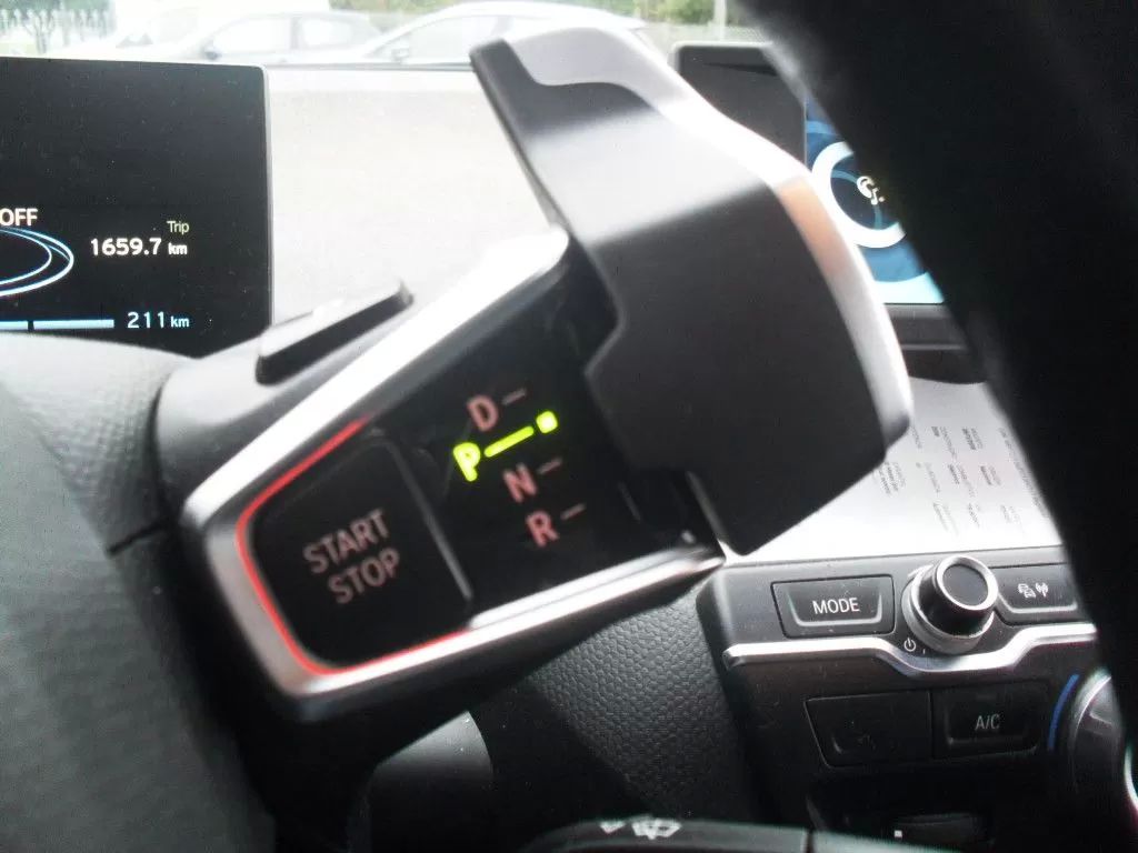 bmw-i3-2018-eletrico-200cc