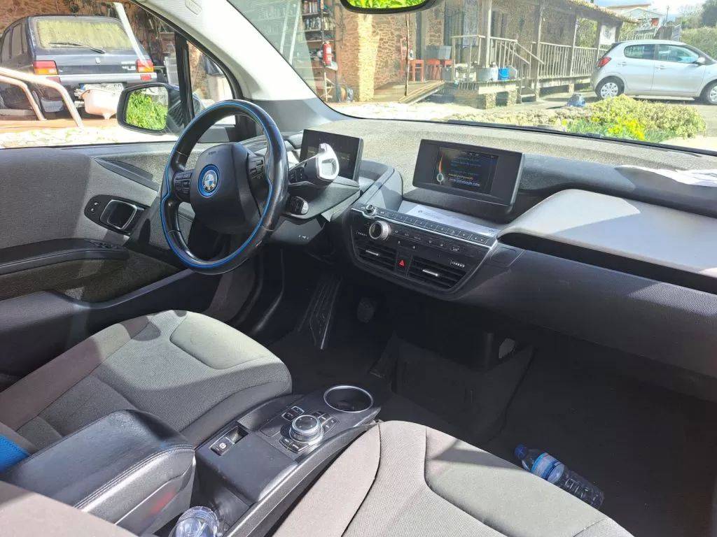 bmw-i3-2018-eletrico-200cc