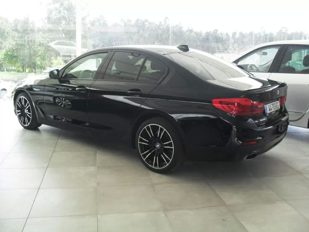 bmw-serie-5-520d-sedan-2017-diesel-1995cc