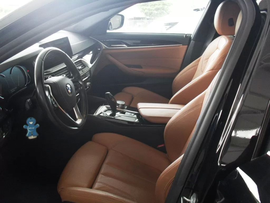 bmw-serie-5-520d-sedan-2017-diesel-1995cc
