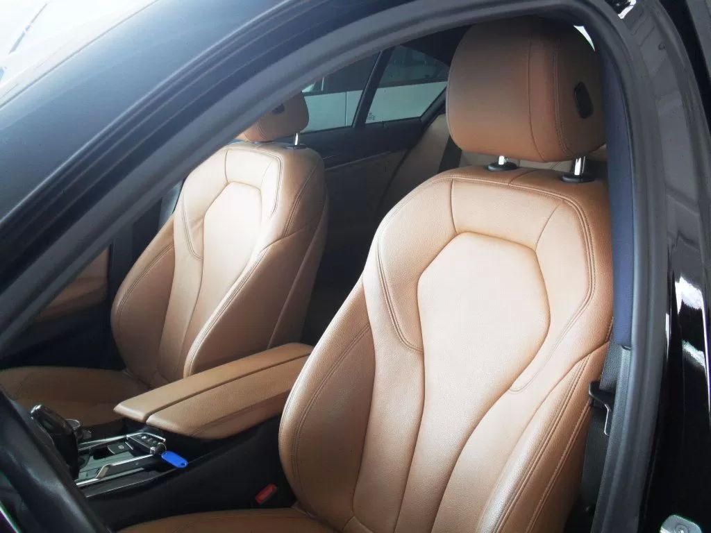 bmw-serie-5-520d-sedan-2017-diesel-1995cc