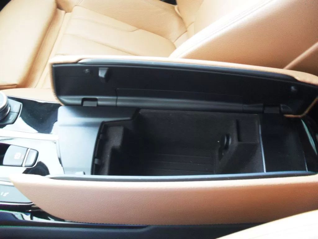 bmw-serie-5-520d-sedan-2017-diesel-1995cc