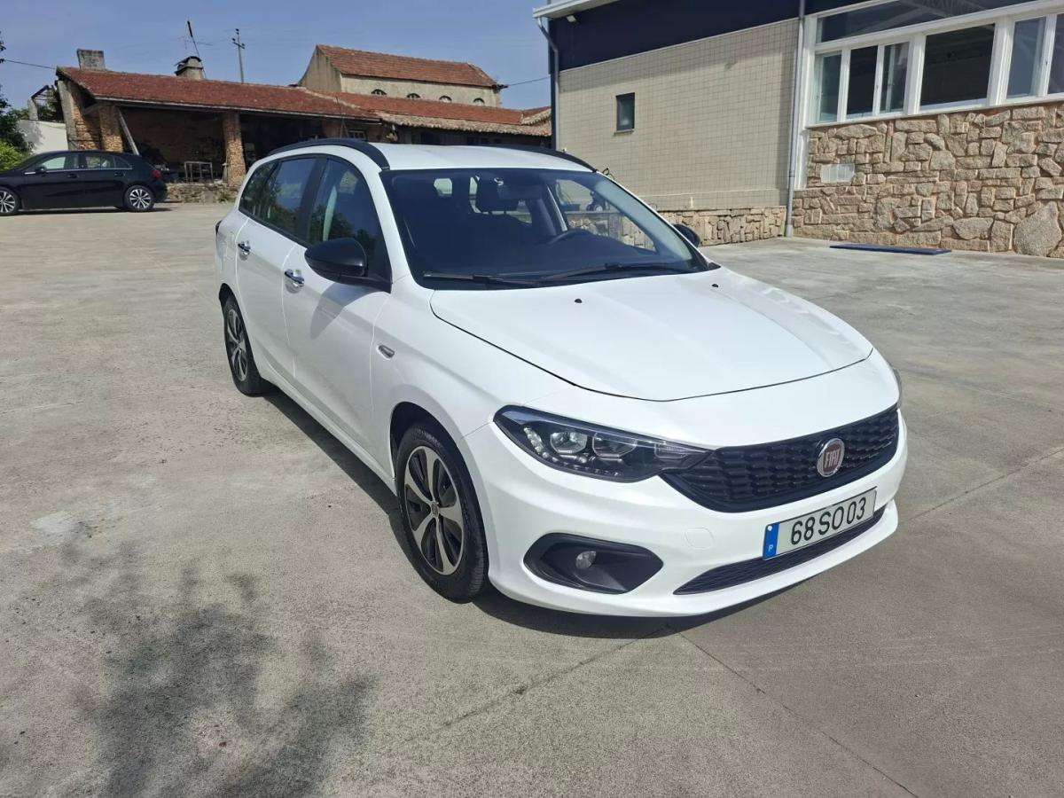 fiat-tipo-station-wagon-2017-diesel-1598cc