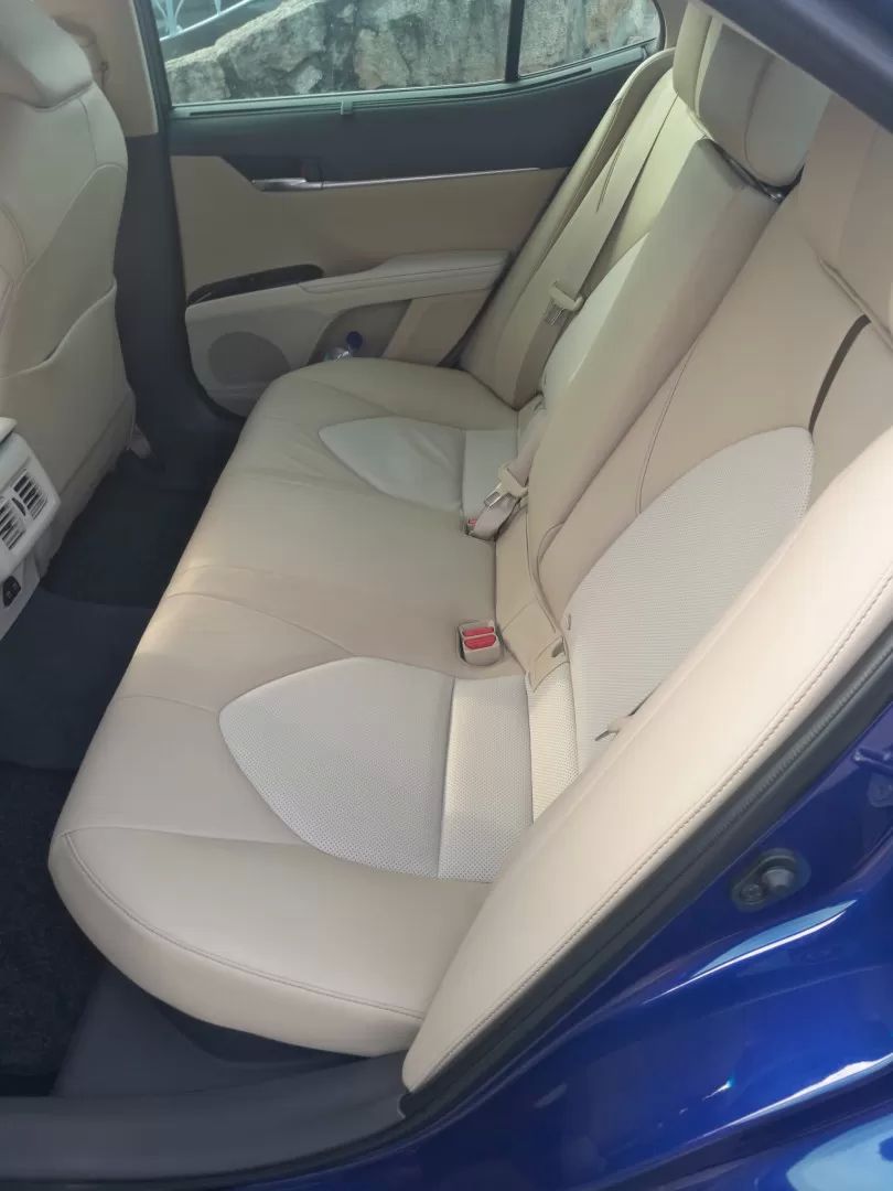 toyota-camry-2019-hibrido-a-gasolina-2487cc