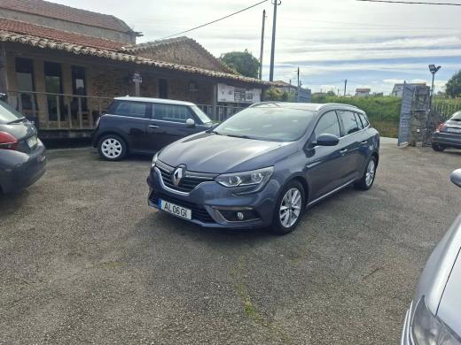 renault-megane-sport-tourer-2017-diesel-1461cc