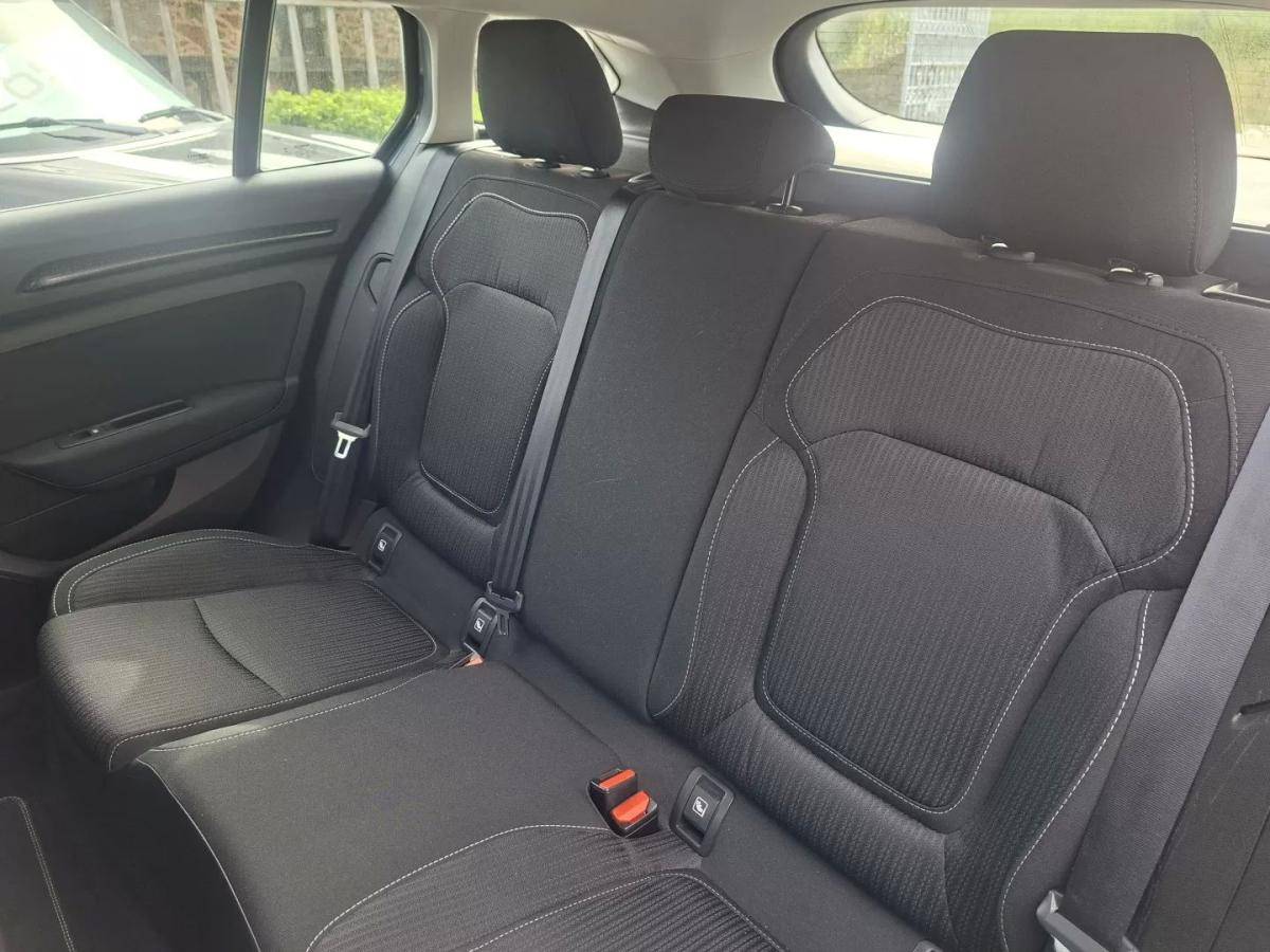 renault-megane-sport-tourer-2017-diesel-1461cc