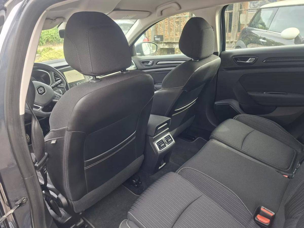 renault-megane-sport-tourer-2017-diesel-1461cc