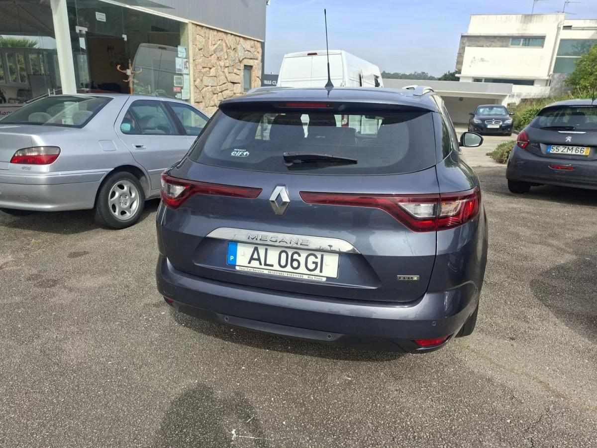 renault-megane-sport-tourer-2017-diesel-1461cc