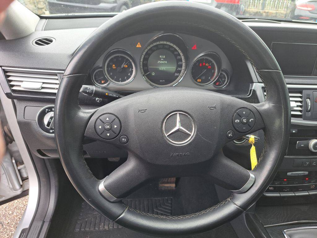 mercedes-benz-classe-e-2009-diesel-2143cc