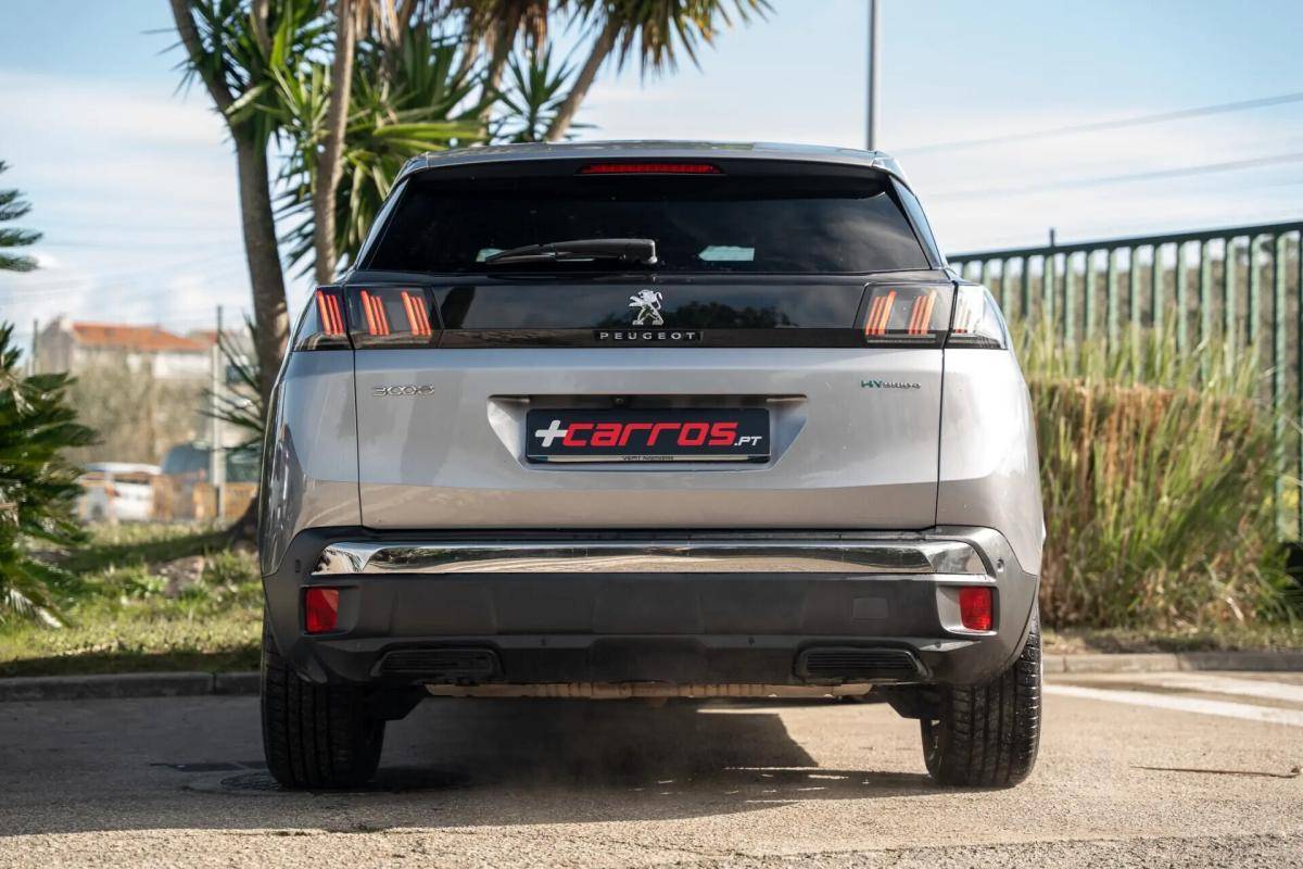 peugeot-3008-2023-hibrido-a-gasolina-1598cc