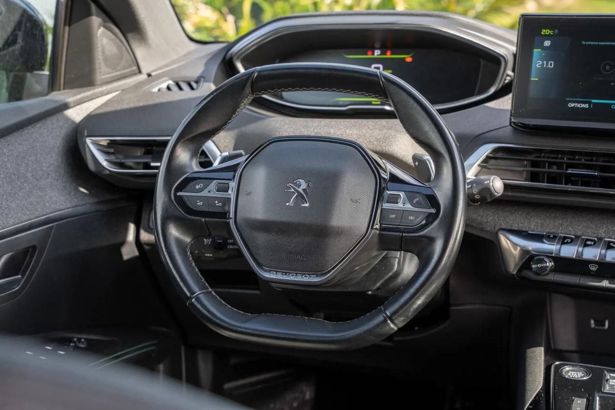 peugeot-3008-2023-hibrido-a-gasolina-1598cc