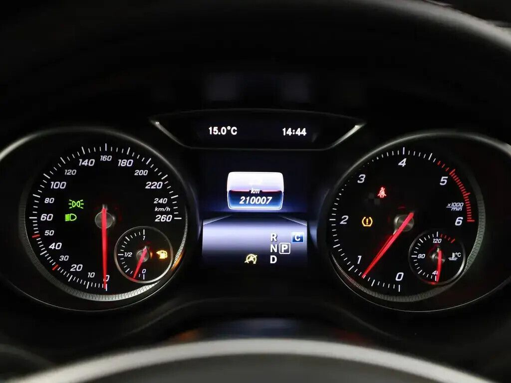 mercedes-benz-classe-a-a-200-2016-diesel-2143cc