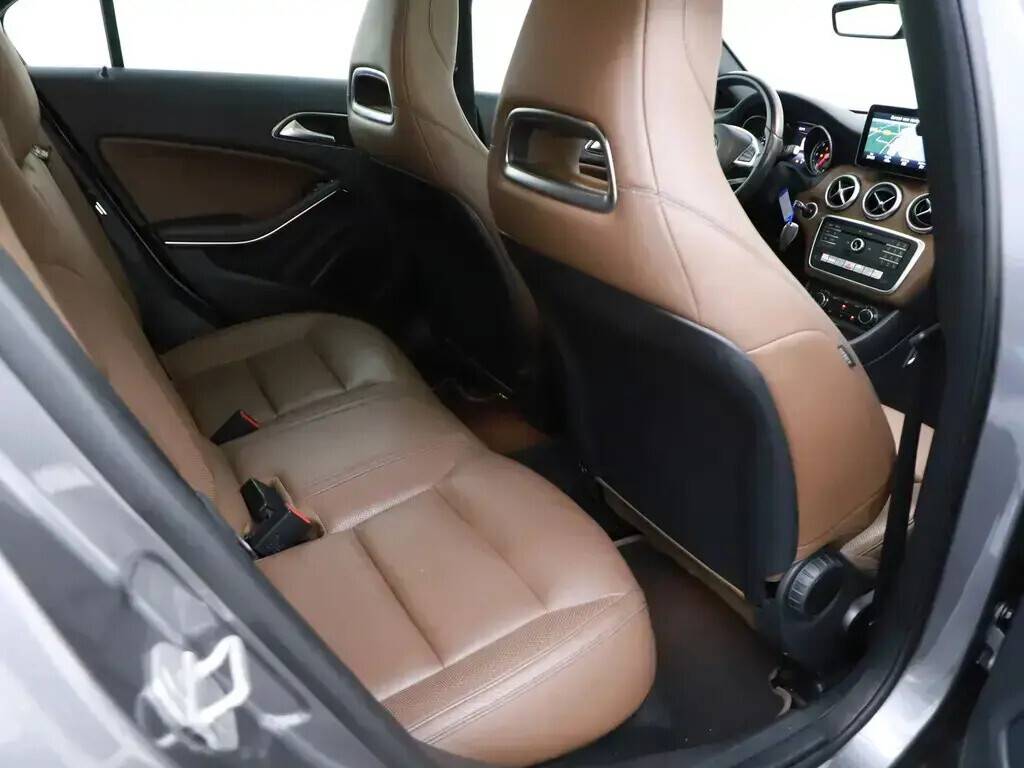 mercedes-benz-classe-a-a-200-2016-diesel-2143cc