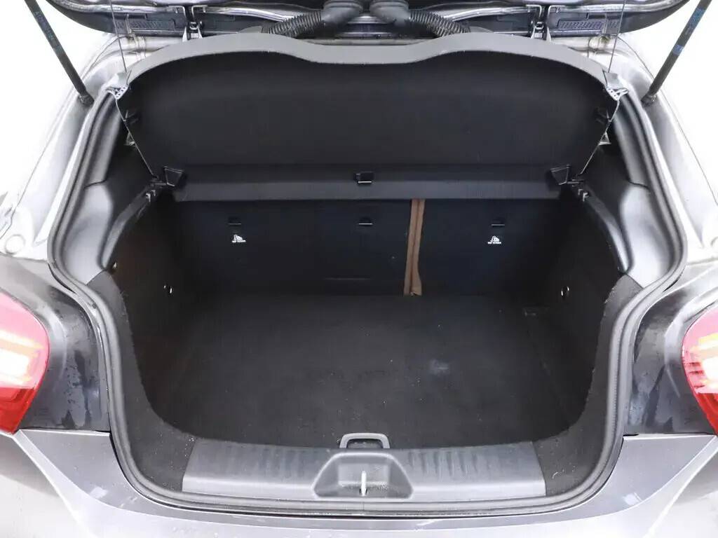mercedes-benz-classe-a-a-200-2016-diesel-2143cc