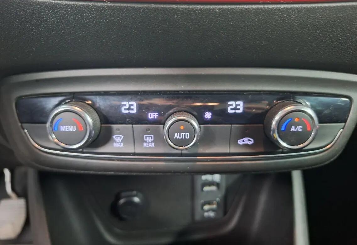 opel-crossland-2022-gasolina-1199cc