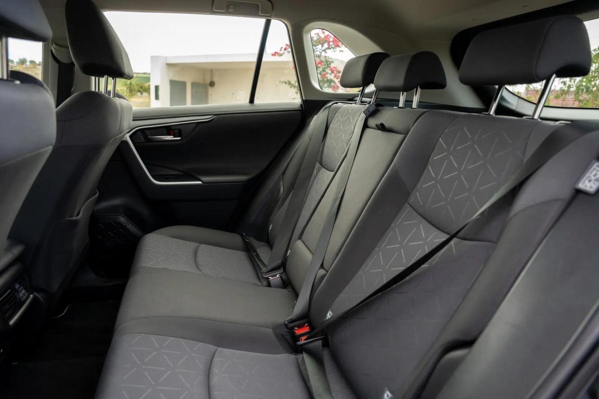 toyota-rav4-2021-hibrido-a-gasolina-2487cc