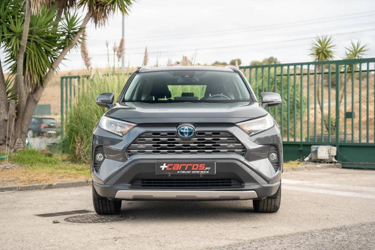 toyota-rav4-2021-hibrido-a-gasolina-2487cc