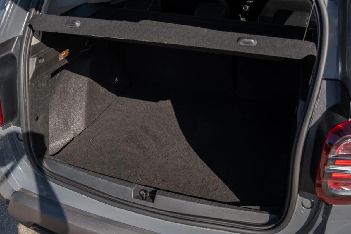 dacia-duster-2023-gpl-999cc