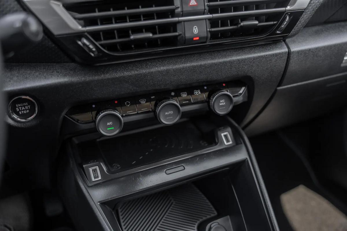 citroen-e-c4-x-2022-eletrico-0cc