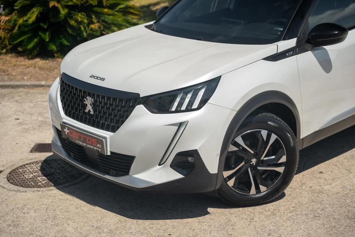 peugeot-2008-2021-gasolina-1199cc