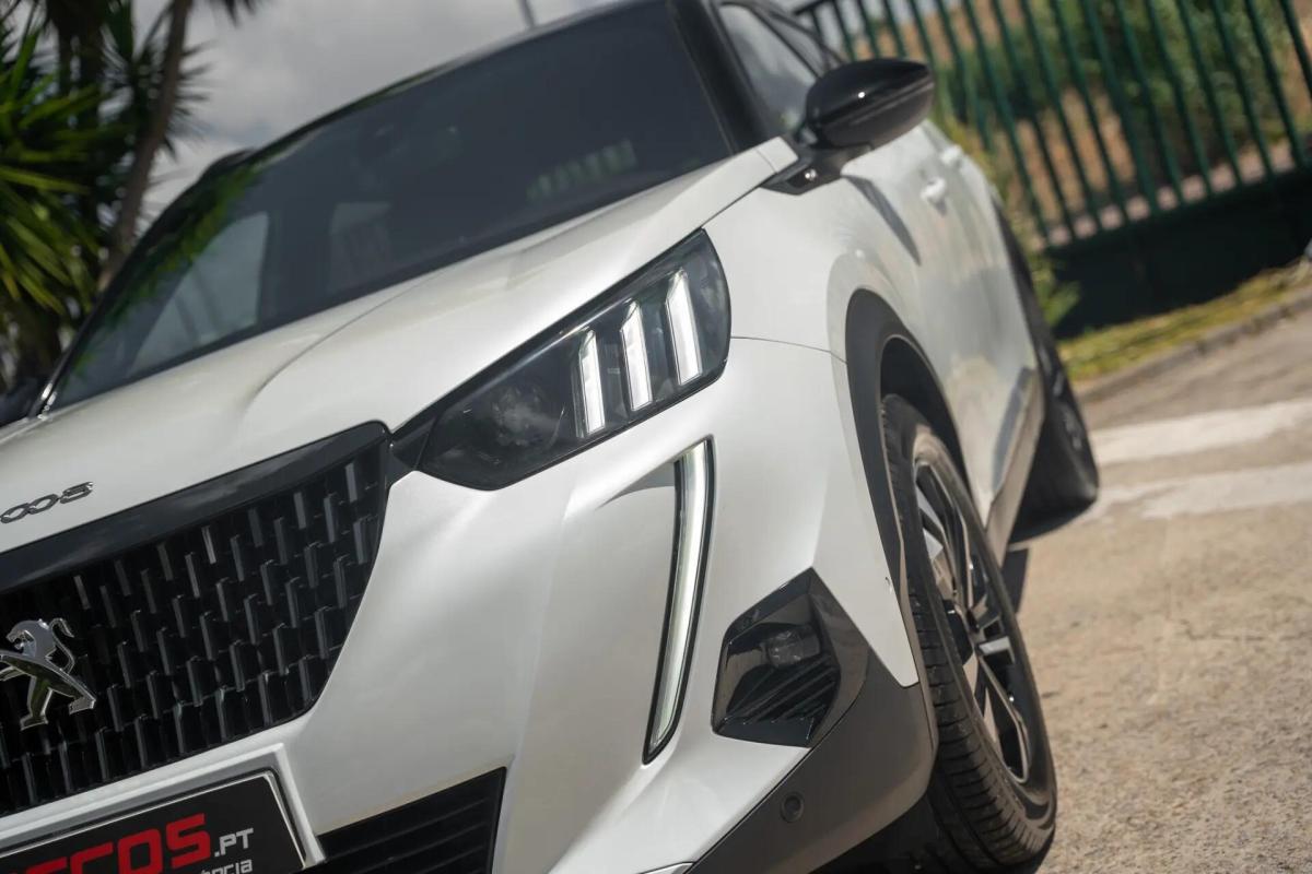 peugeot-2008-2021-gasolina-1199cc