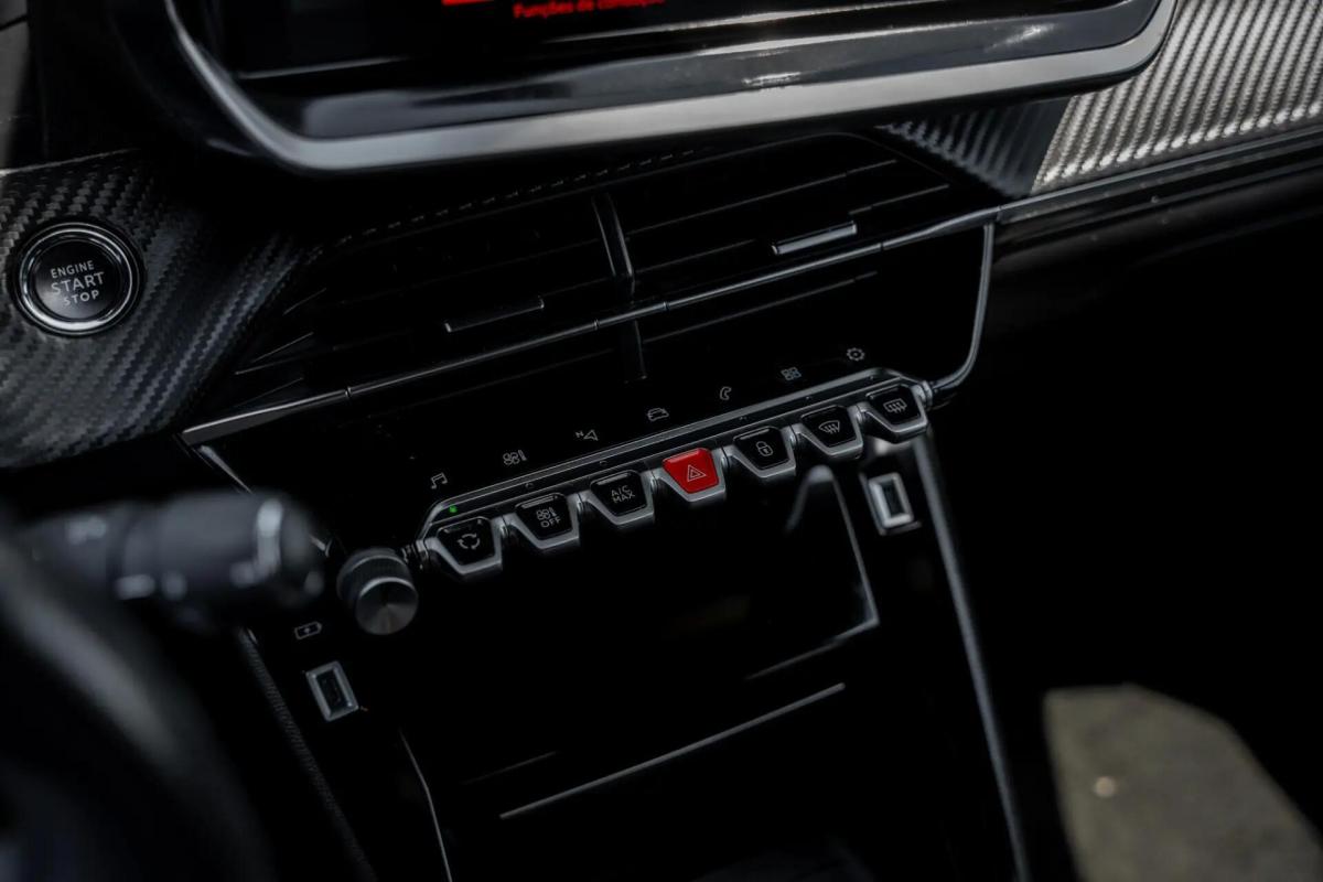 peugeot-2008-2021-gasolina-1199cc