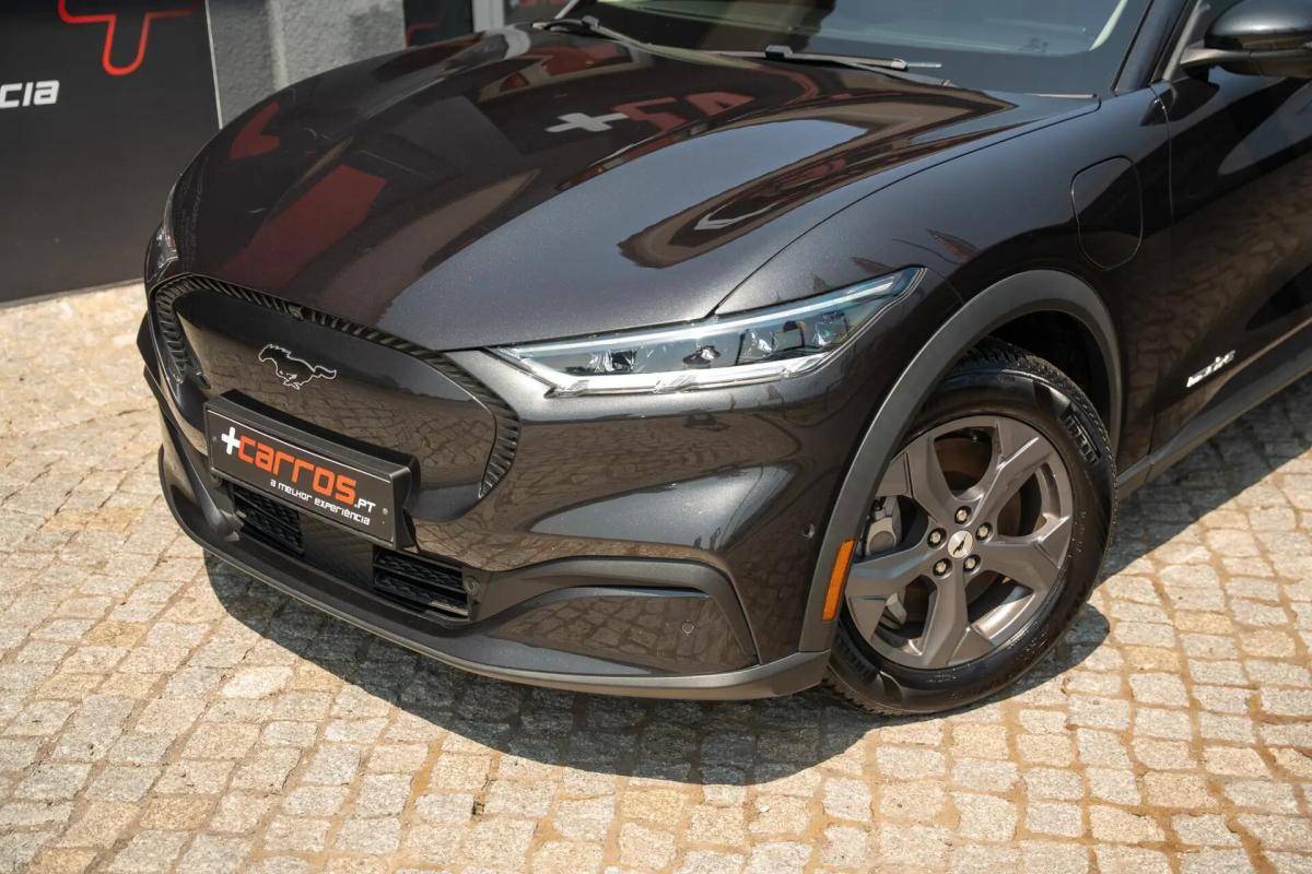 ford-mustang-mach-e-2022-eletrico-0cc