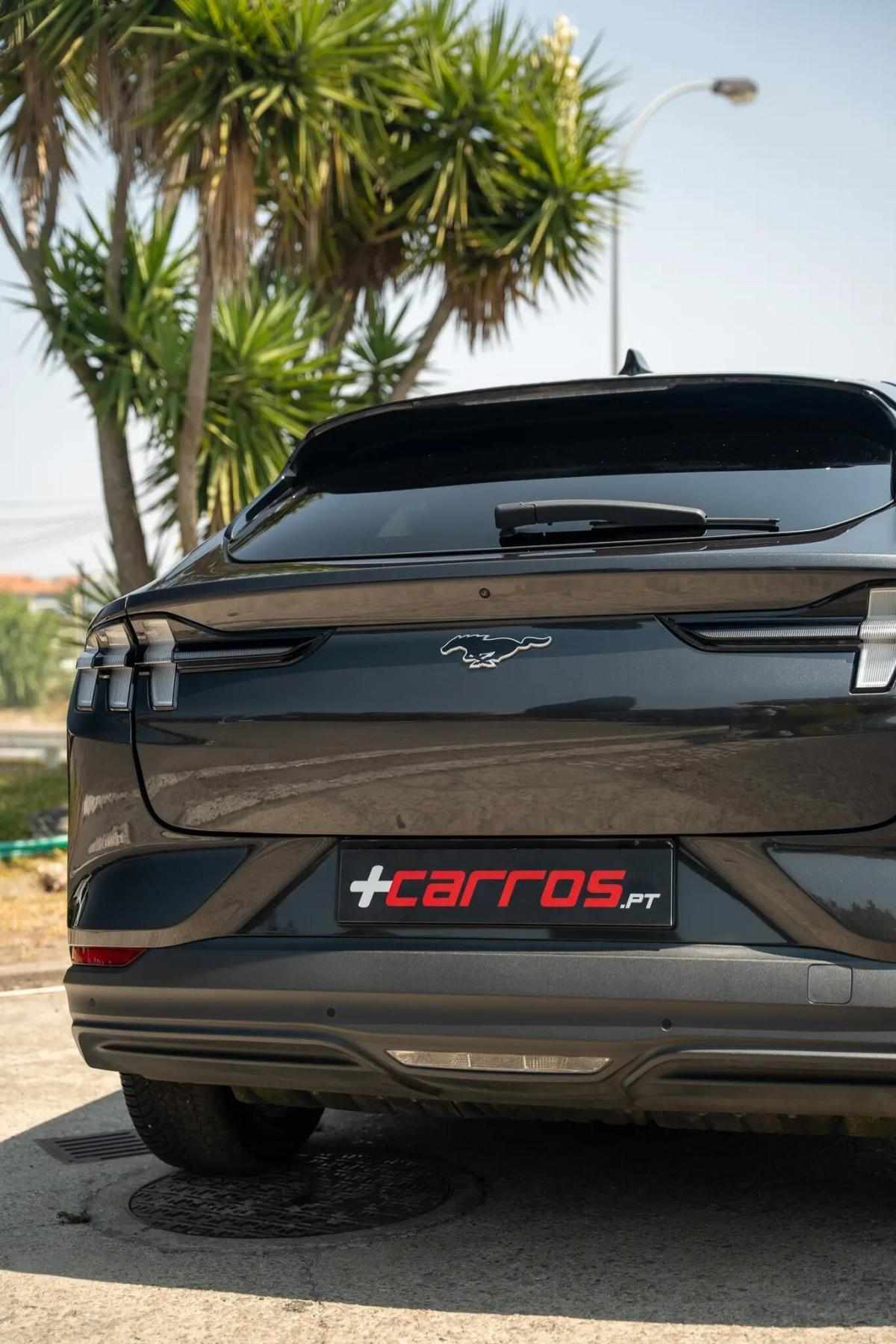 ford-mustang-mach-e-2022-eletrico-0cc