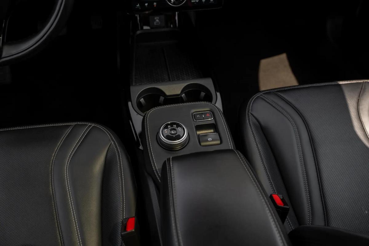 ford-mustang-mach-e-2022-eletrico-0cc