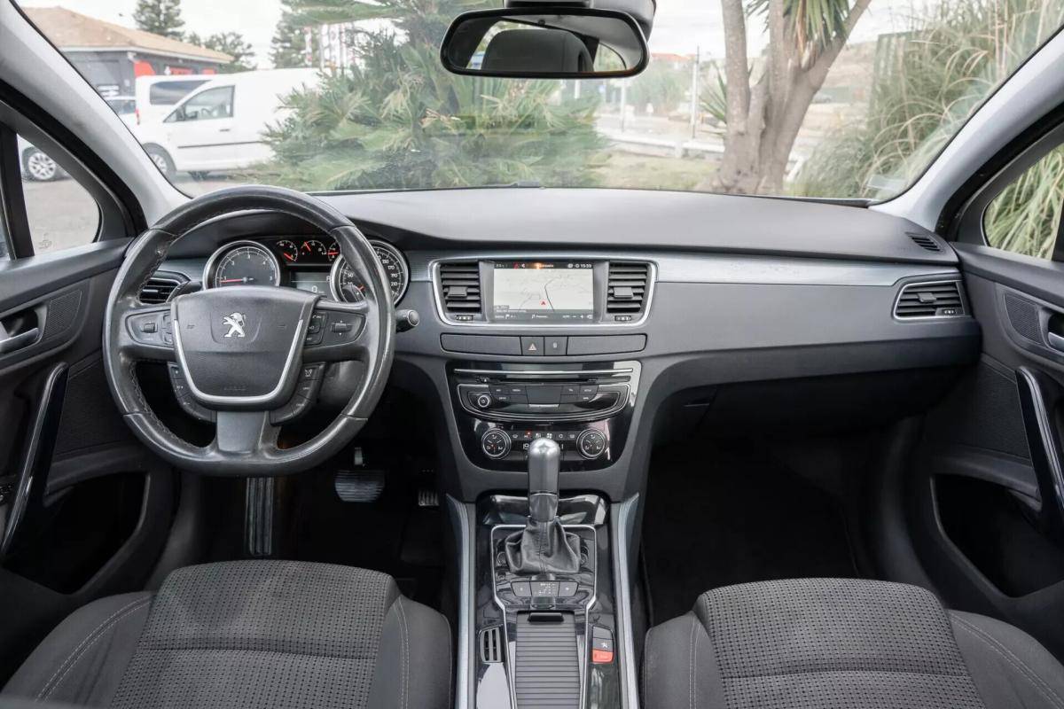 peugeot-508-sw-2018-diesel-1560cc