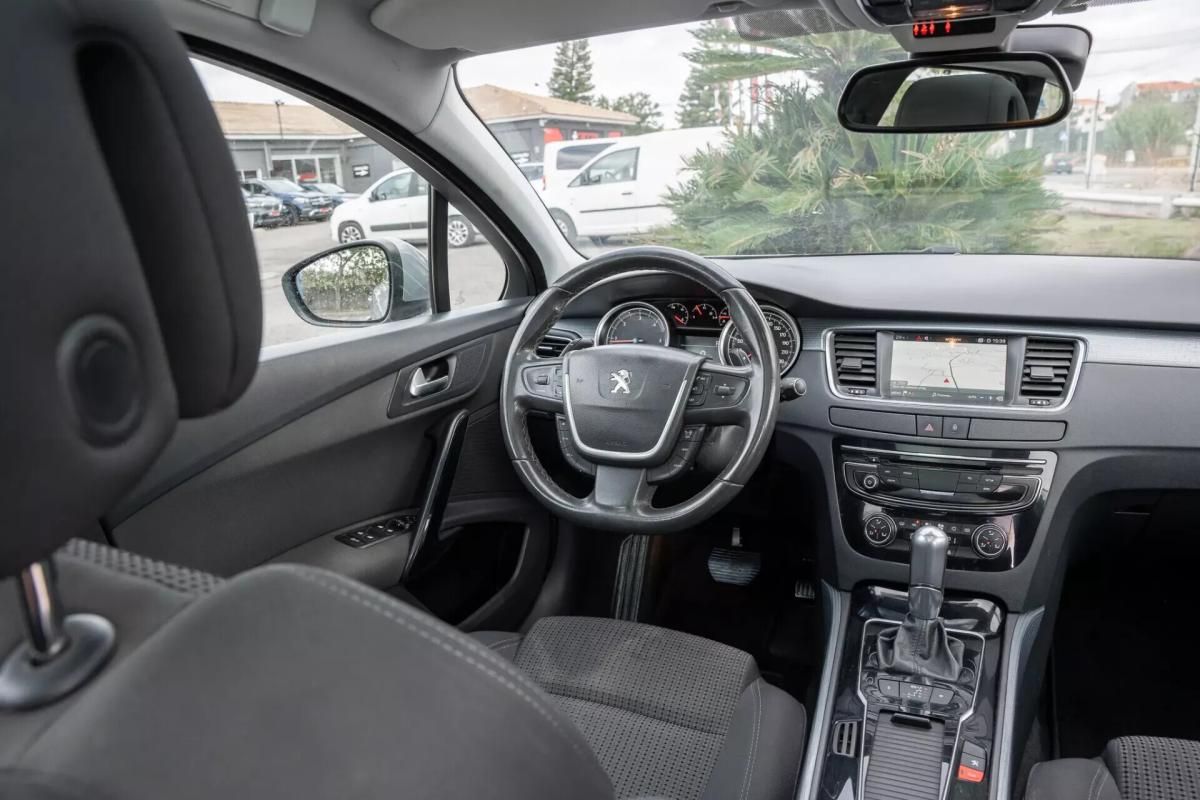 peugeot-508-sw-2018-diesel-1560cc