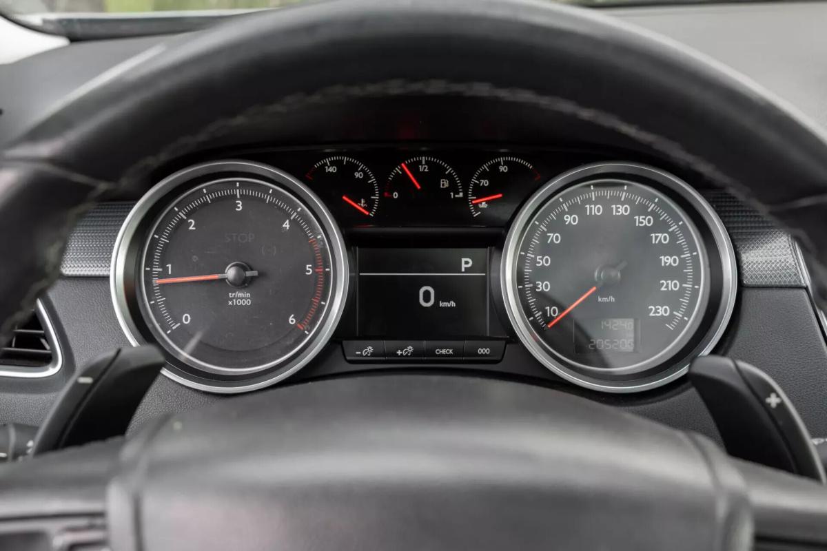 peugeot-508-sw-2018-diesel-1560cc