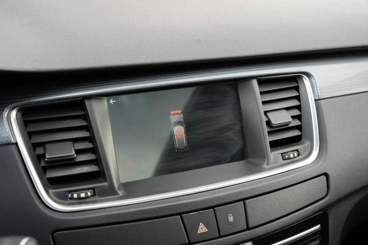 peugeot-508-sw-2018-diesel-1560cc