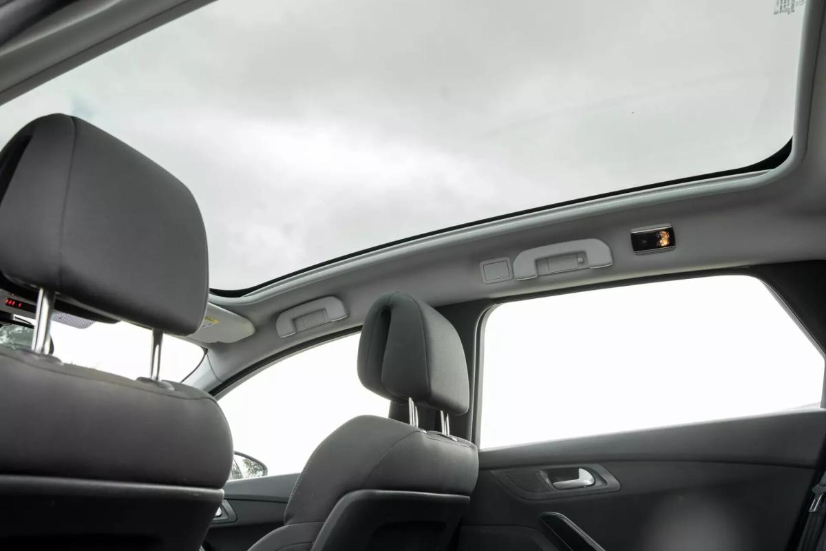 peugeot-508-sw-2018-diesel-1560cc