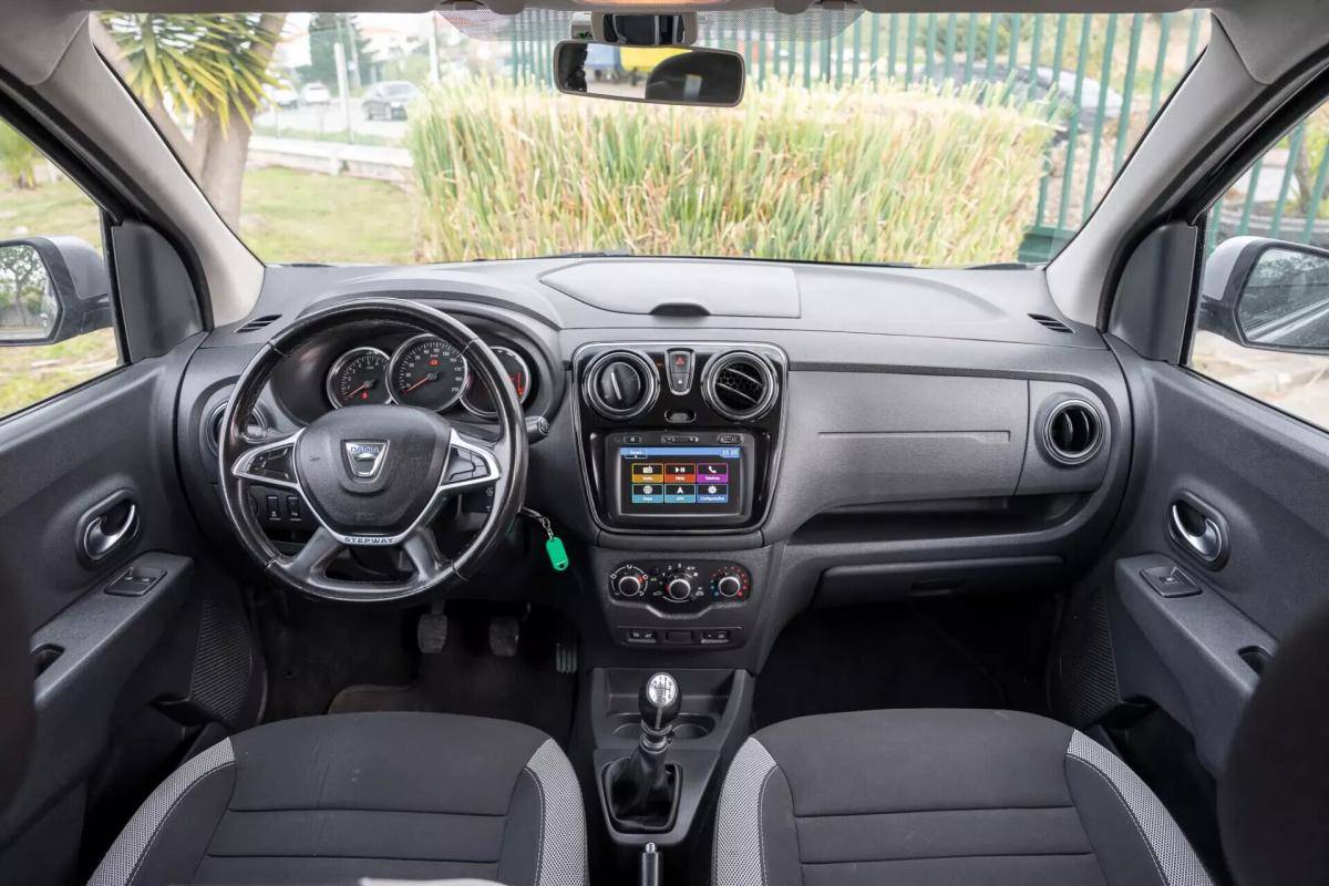 dacia-lodgy-2019-diesel-1461cc
