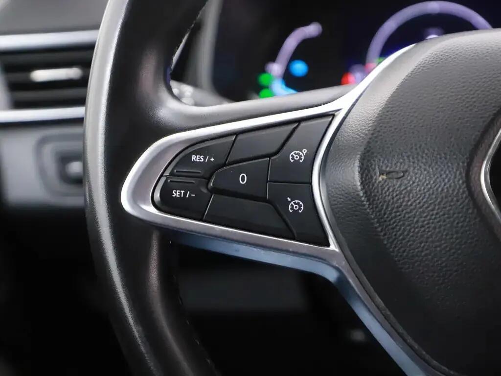 renault-clio-2022-hibrido-a-gasolina-1598cc