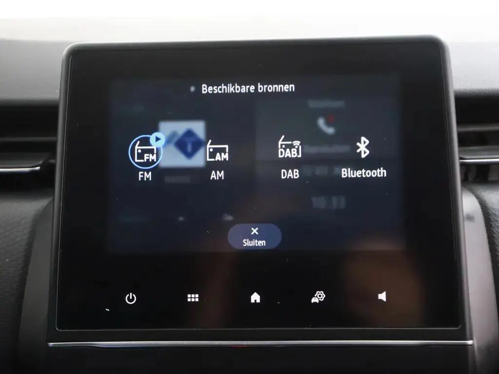 renault-clio-2022-hibrido-a-gasolina-1598cc