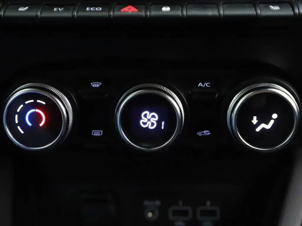 renault-clio-2022-hibrido-a-gasolina-1598cc