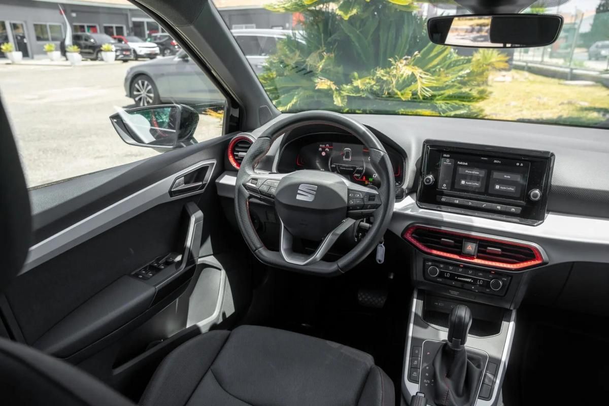 seat-arona-2025-gasolina-999cc