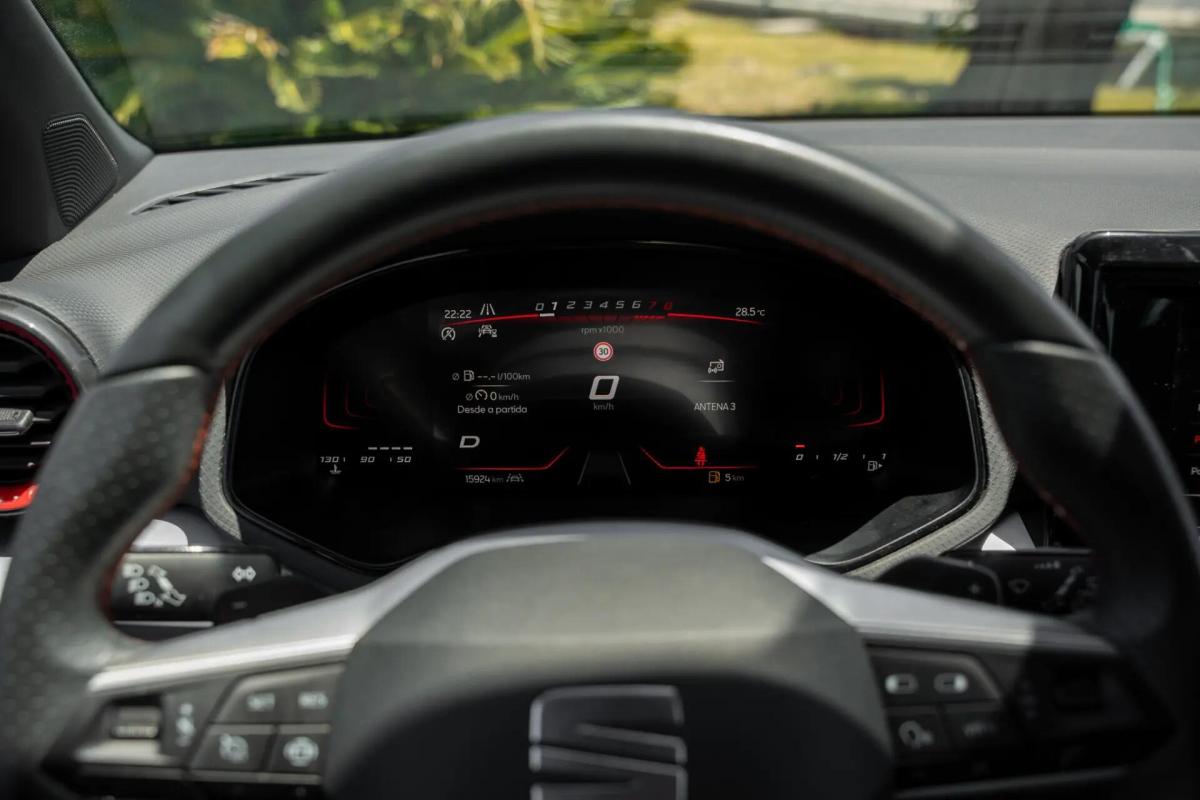 seat-arona-2025-gasolina-999cc