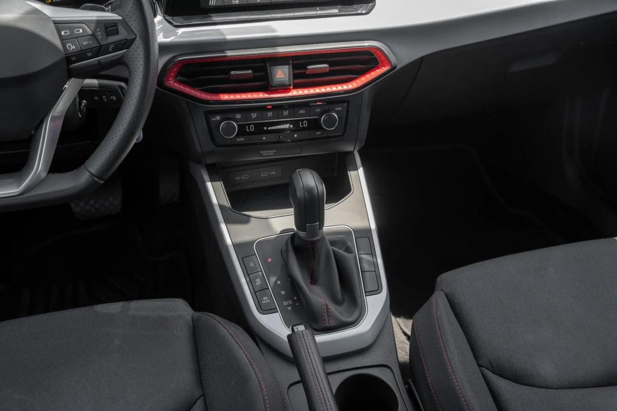 seat-arona-2025-gasolina-999cc