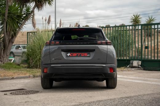 peugeot-e-2008-2023-eletrico-0cc