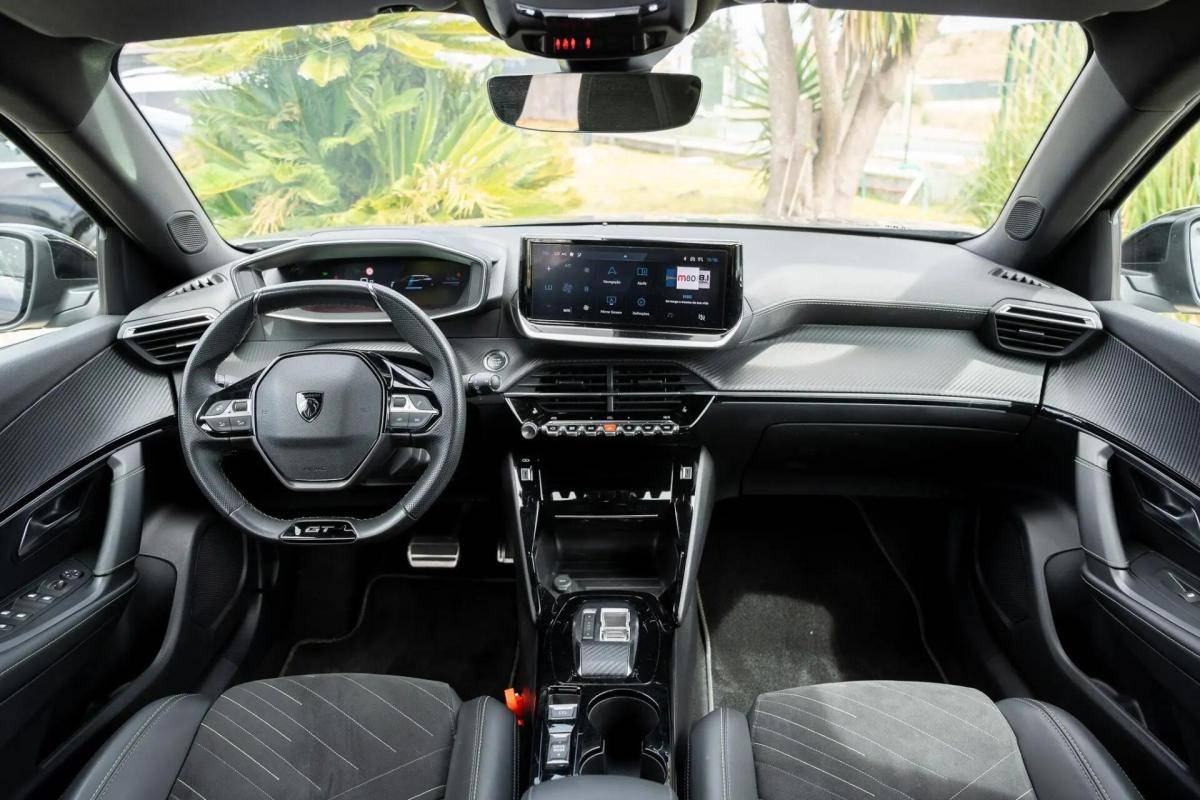 peugeot-e-2008-2023-eletrico-0cc