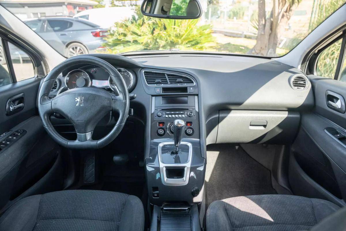 peugeot-5008-2013-diesel-1560cc