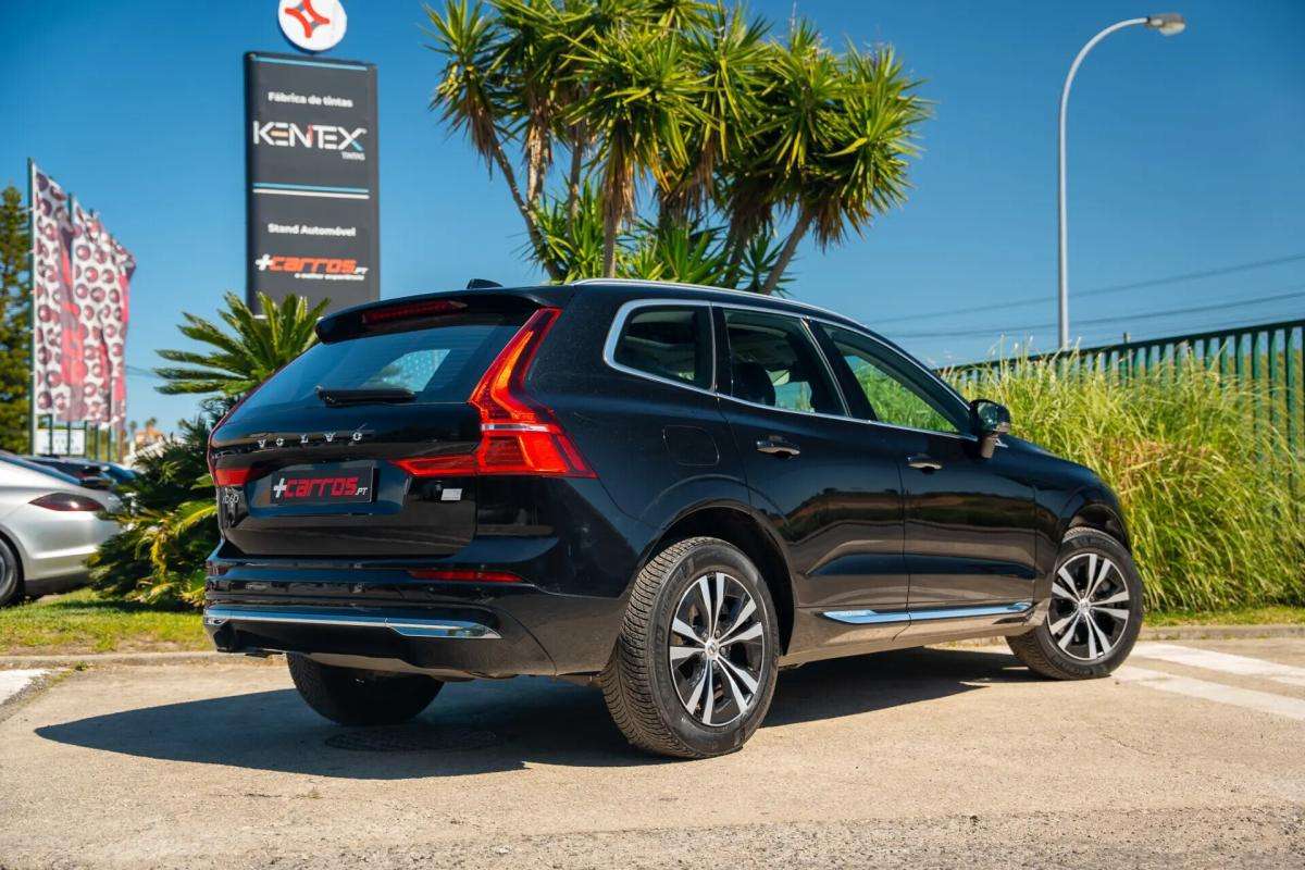 volvo-xc60-2021-hibrido-a-gasolina-1969cc