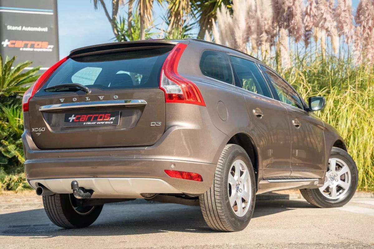 volvo-xc60-2017-diesel-1969cc